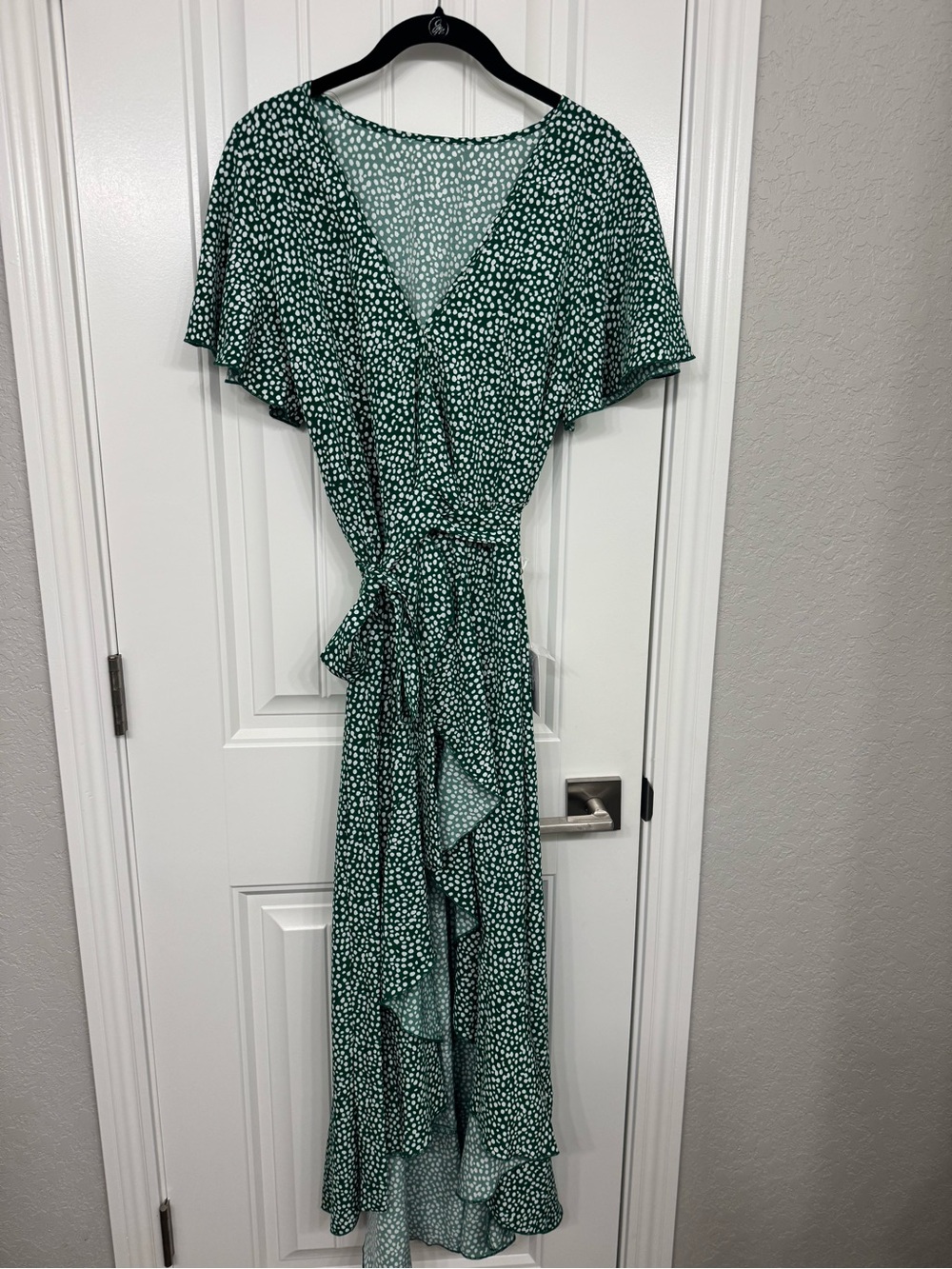 LC Lauren Conrad Green and White Printed Wrap Maxi Dress